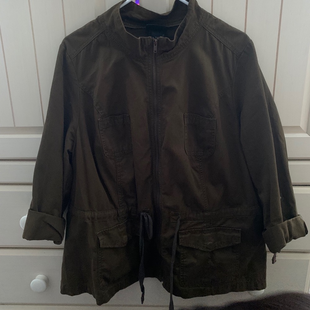 Green army zip up jacket